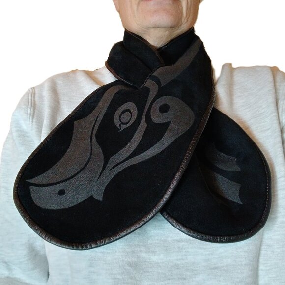 Black Shearling Keyhole Scarf with Inuit Eagle Motif (NWOT) - Picture 5 of 5